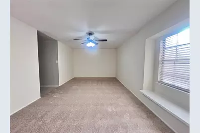 1304 Creekwood Court, Allen, TX 75002 - Photo 13