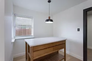 1913 E Branch Hollow Dr, Carrollton, TX 75007 - Photo 15