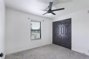 1913 E Branch Hollow Dr, Carrollton, TX 75007 - Photo 25