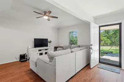 1517 Willow Wood Drive, Azle, TX 76020 - Photo 5