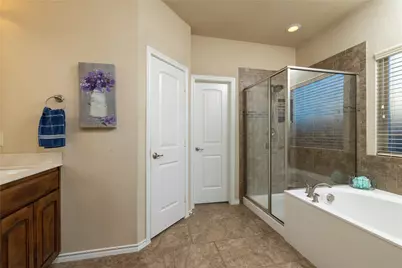 452 Delgany Trail, Fort Worth, TX 76052 - Photo 15