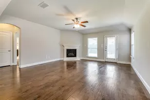 900 Bird Creek Dr, Little Elm, TX 75068 - Photo 11