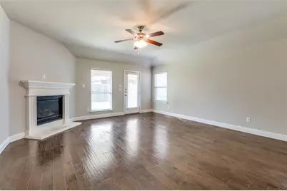 900 Bird Creek Drive, Little Elm, TX 75068 - Photo 9