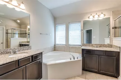 900 Bird Creek Drive, Little Elm, TX 75068 - Photo 17