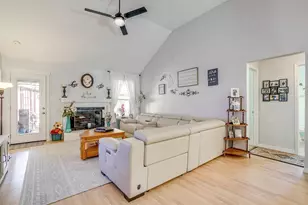 1108 Windy Meadows Dr, Burleson, TX 76028 - Photo 11