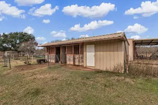 510 Old Sawmill Rd, Axtell, TX 76624 - Photo 29