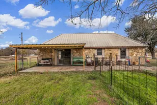 510 Old Sawmill Rd, Axtell, TX 76624 - Photo 31