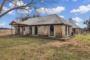 510 Old Sawmill Rd, Axtell, TX 76624 - Photo 5