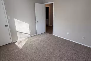 322 Moss Hill Dr, Arlington, TX 76018 - Photo 15