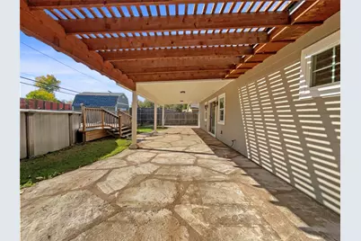 1716 Sylvan Drive, Arlington, TX 76012 - Photo 19