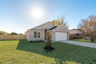 530 Elm St, Forney, TX 75126 - Photo 3