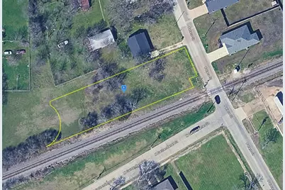 212 Peters Street, Waxahachie, TX 75165 - Photo 1