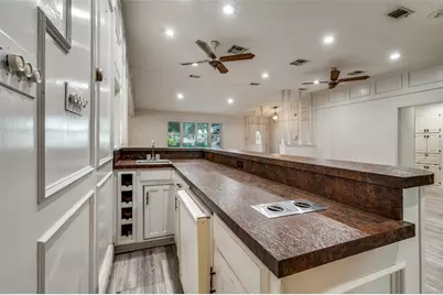 4017 Emerald Oaks Drive, Haltom City, TX 76117 - Photo 9