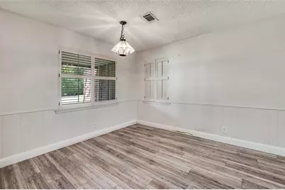 4017 Emerald Oaks Drive, Haltom City, TX 76117 - Photo 19