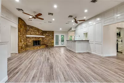 4017 Emerald Oaks Drive, Haltom City, TX 76117 - Photo 5