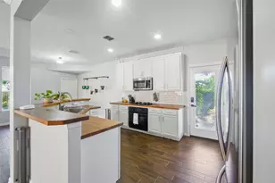 10014 Fairway Vista Dr, Rowlett, TX 75089 - Photo 7