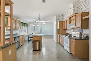 289 Pvt Rd 8303, Ben Wheeler, TX 75754 - Photo 7