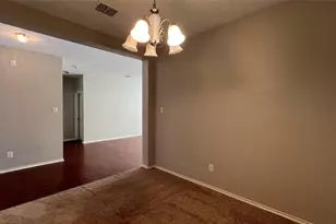 8128 Hulen Park Cir, Fort Worth, TX 76123 - Photo 11