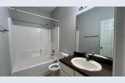 8128 Hulen Park Circle, Fort Worth, TX 76123 - Photo 13