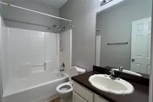 8128 Hulen Park Cir, Fort Worth, TX 76123 - Photo 13