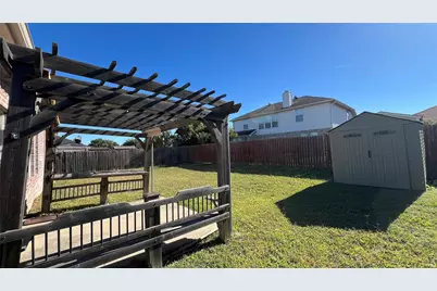 8128 Hulen Park Circle, Fort Worth, TX 76123 - Photo 21