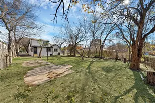 2527 Alaska Ave, Dallas, TX 75216 - Photo 29