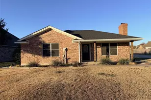401 2nd St, Lindsay, TX 76250 - Photo 1