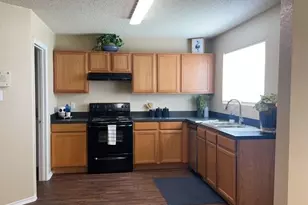 1836 Vineridge Ln, Burleson, TX 76028 - Photo 5