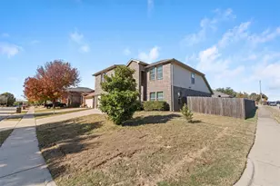 500 Braewick Dr, Fort Worth, TX 76131 - Photo 3