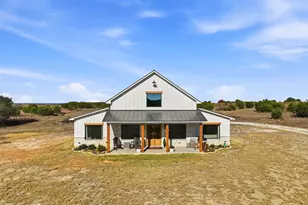 601 Hollow Dr, Lipan, TX 76462 - Photo 3