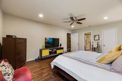 10035 Woodgrove Drive, Dallas, TX 75218 - Photo 13