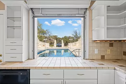 1340 Autumn Oaks Circle, China Spring, TX 76633 - Photo 39