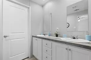 6213 Maine Trail, Granbury, TX 76048 - Photo 13