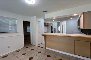 1915 Longmeadow Dr, Arlington, TX 76015 - Photo 7