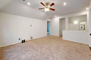 456 Renaissance Ln, Irving, TX 75060 - Photo 13