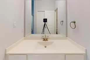 456 Renaissance Ln, Irving, TX 75060 - Photo 17