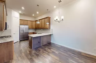 456 Renaissance Ln, Irving, TX 75060 - Photo 5