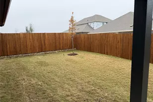 804 Edgehurst Dr, McKinney, TX 75071 - Photo 17