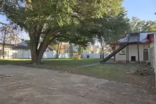 2514 Henry St, Greenville, TX 75401 - Photo 27