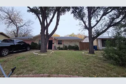 109 Ridgeway Circle, Lewisville, TX 75067 - Photo 1