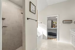 440 Brinkley Dr, Saginaw, TX 76179 - Photo 29