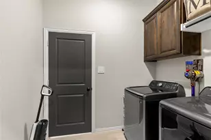 440 Brinkley Dr, Saginaw, TX 76179 - Photo 31