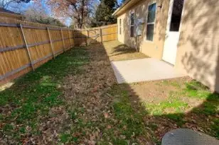 3710 Mandy Dr, Granbury, TX 76048 - Photo 3