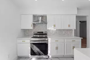 1003 Bellflower Ct, Carrollton, TX 75007 - Photo 11