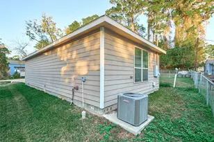 9992 Calendar St, Willis, TX 77318 - Photo 21