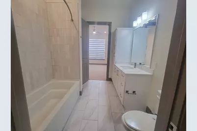 2700 Old Denton Road #1010, Carrollton, TX 75007 - Photo 19