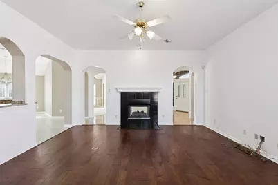 600 Quick Silver Drive, DeSoto, TX 75115 - Photo 13