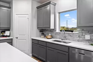 100 Annabel, Paradise, TX 76073 - Photo 9