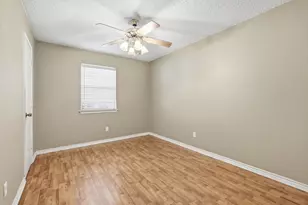 1410 Mohawk Dr, Arlington, TX 76012 - Photo 21