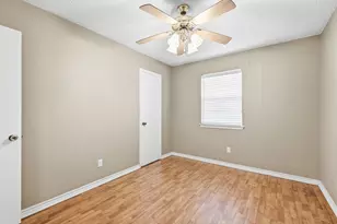 1410 Mohawk Dr, Arlington, TX 76012 - Photo 23
